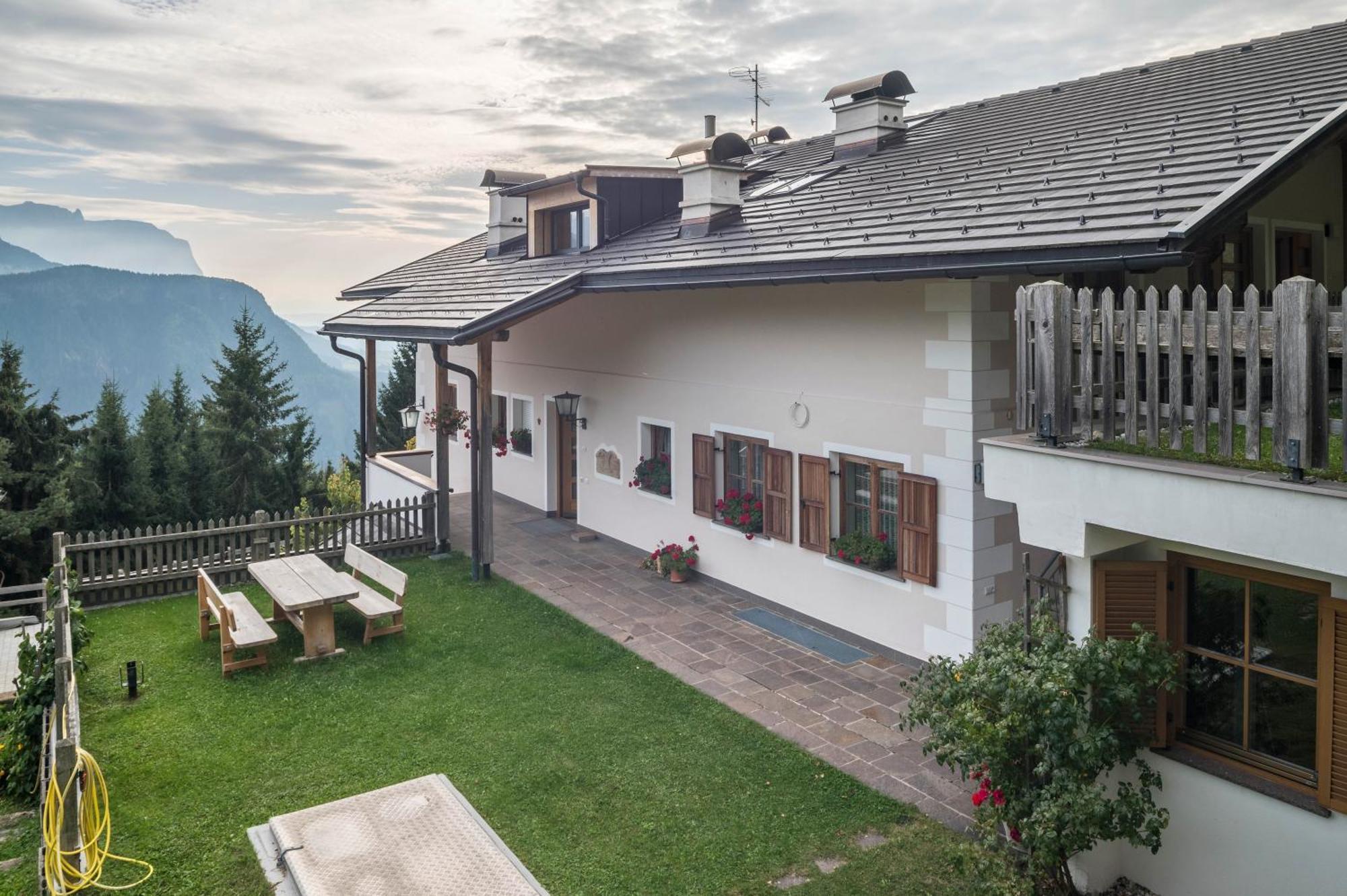 Funtnatsch Apartment Langkofel Laion Exterior photo